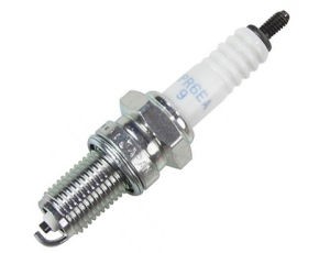 Свеча зажигания NGK DPR6EA9